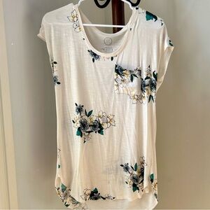 Maurice’s Top - Size Small (loose fit)